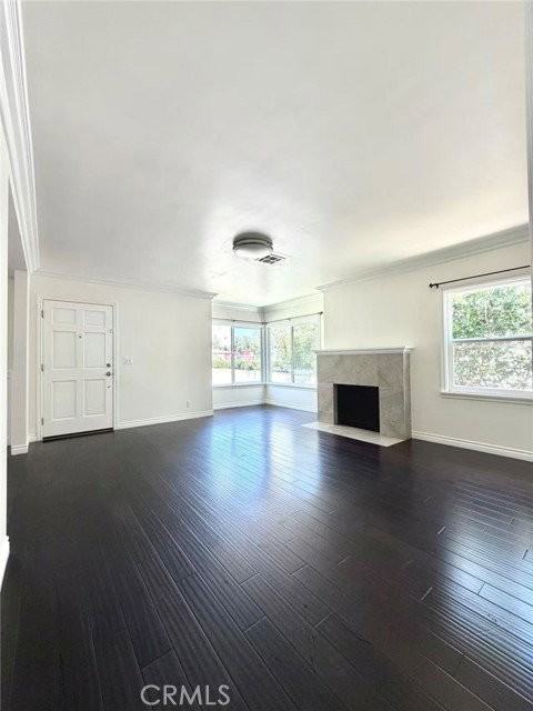 274 S Craig Ave - Photo 5 of 8