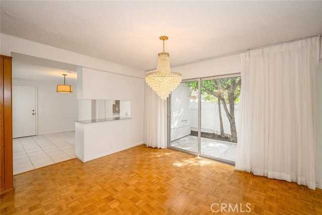 19443 Superior St - Photo 2 of 8