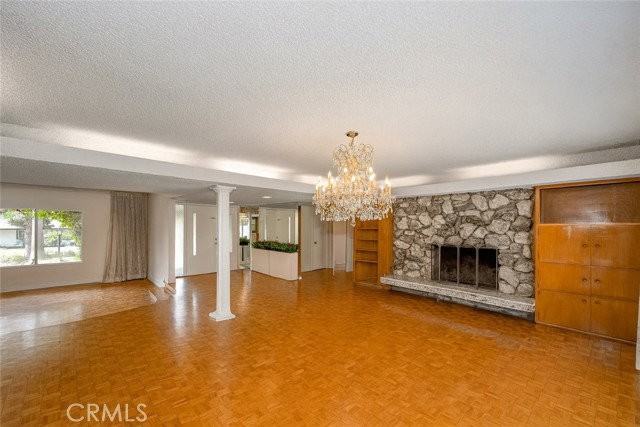 19443 Superior St - Photo 7 of 8