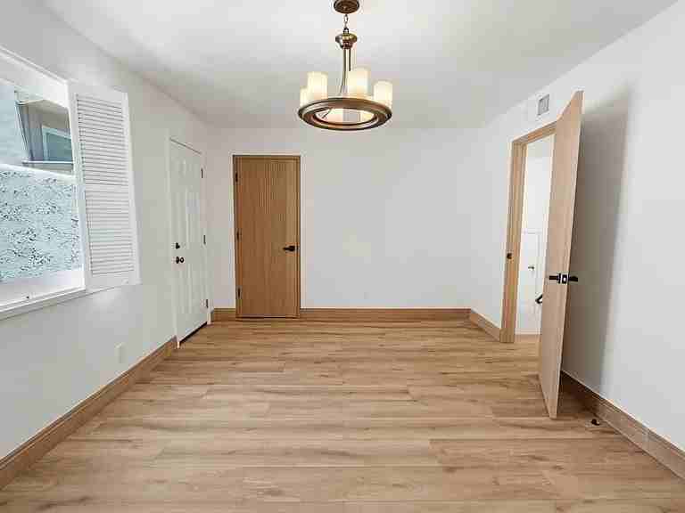 14332 Dickens St #25 - Photo 3 of 8