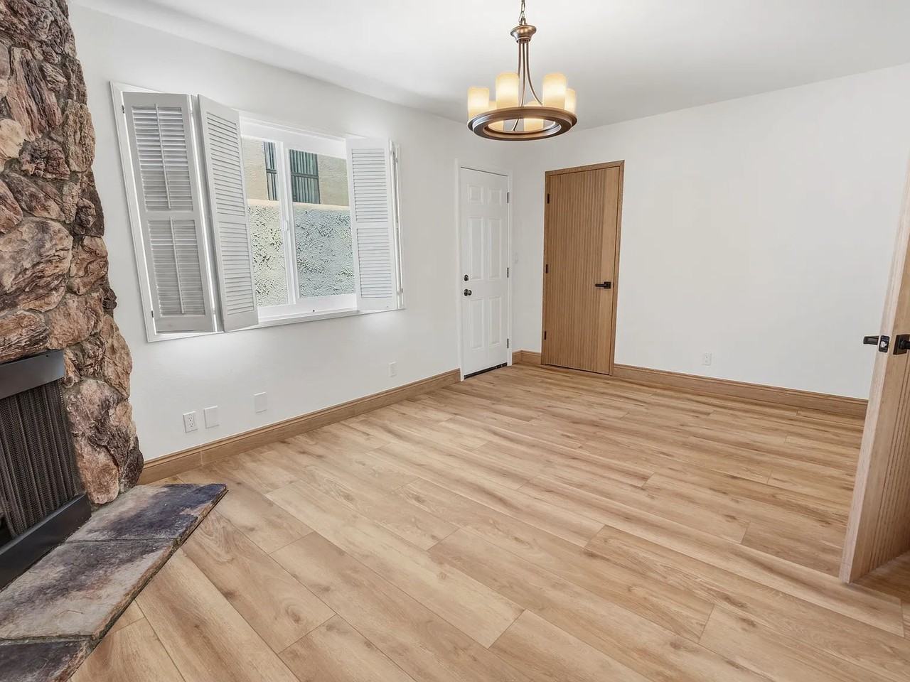 14332 Dickens St #25 - Photo 7 of 8
