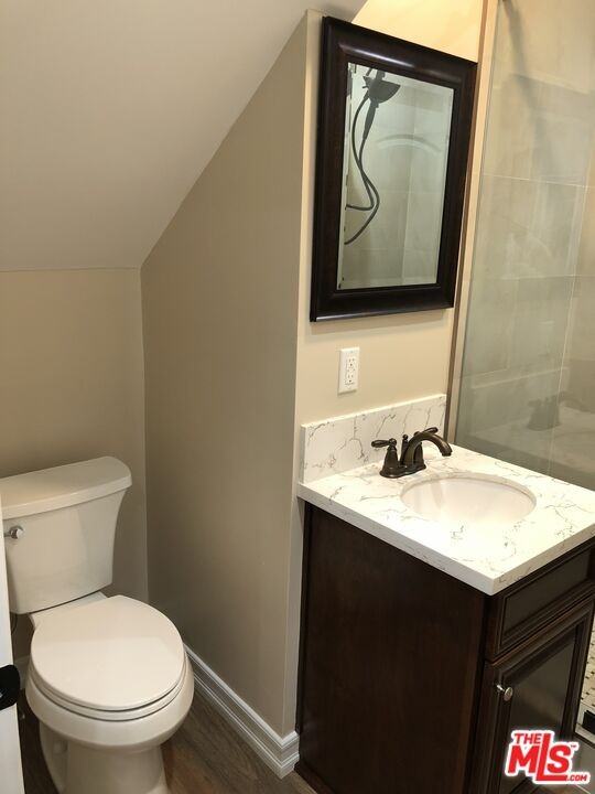 15431 Huston St - Photo 6 of 8