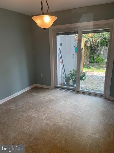 802 Hills Dr - Photo 7 of 17