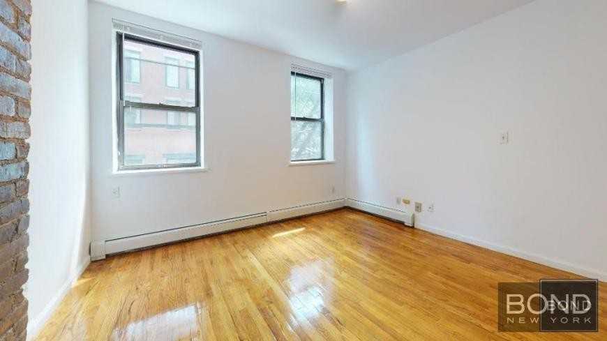 175 Orchard St - Photo 2 of 5