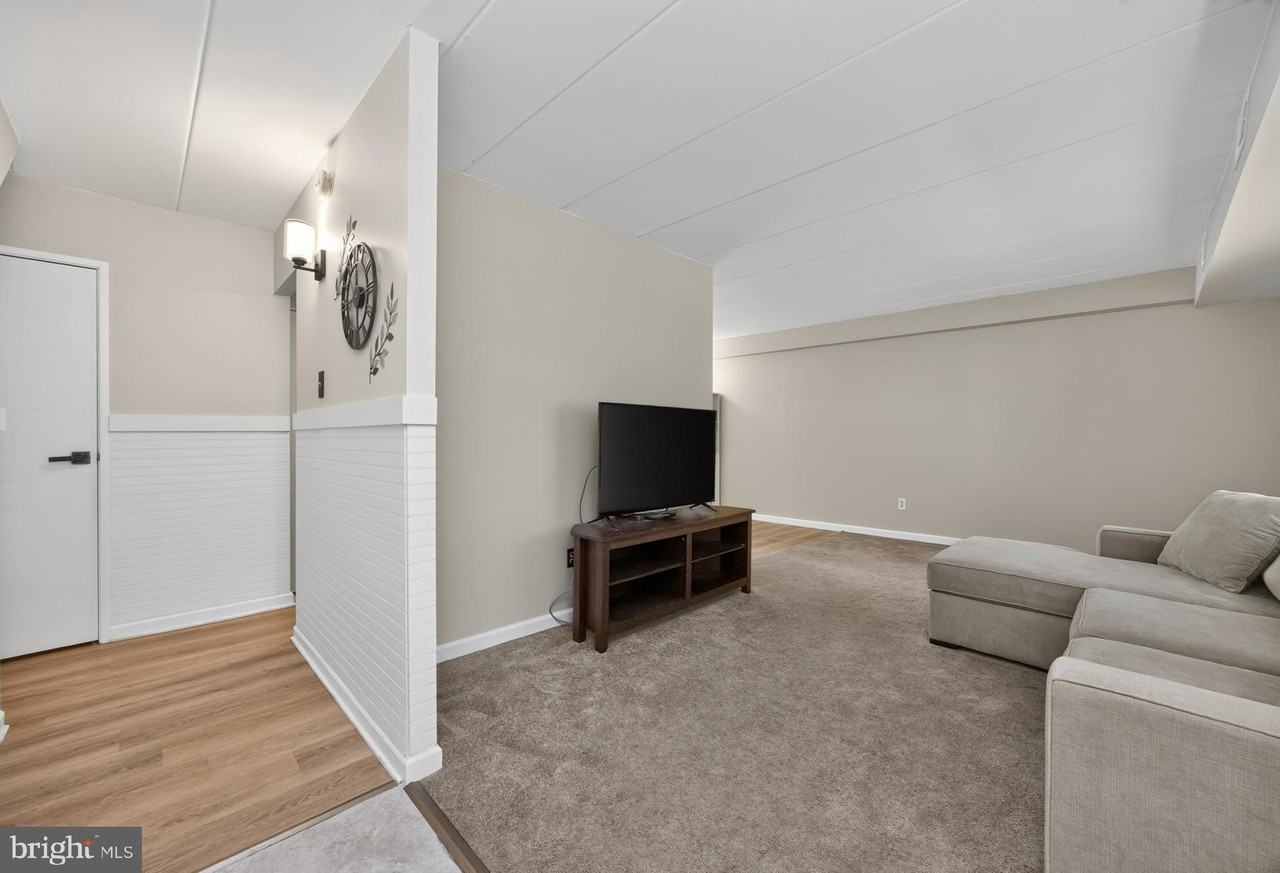 217 Village Walk #217 - Photo 2 of 25