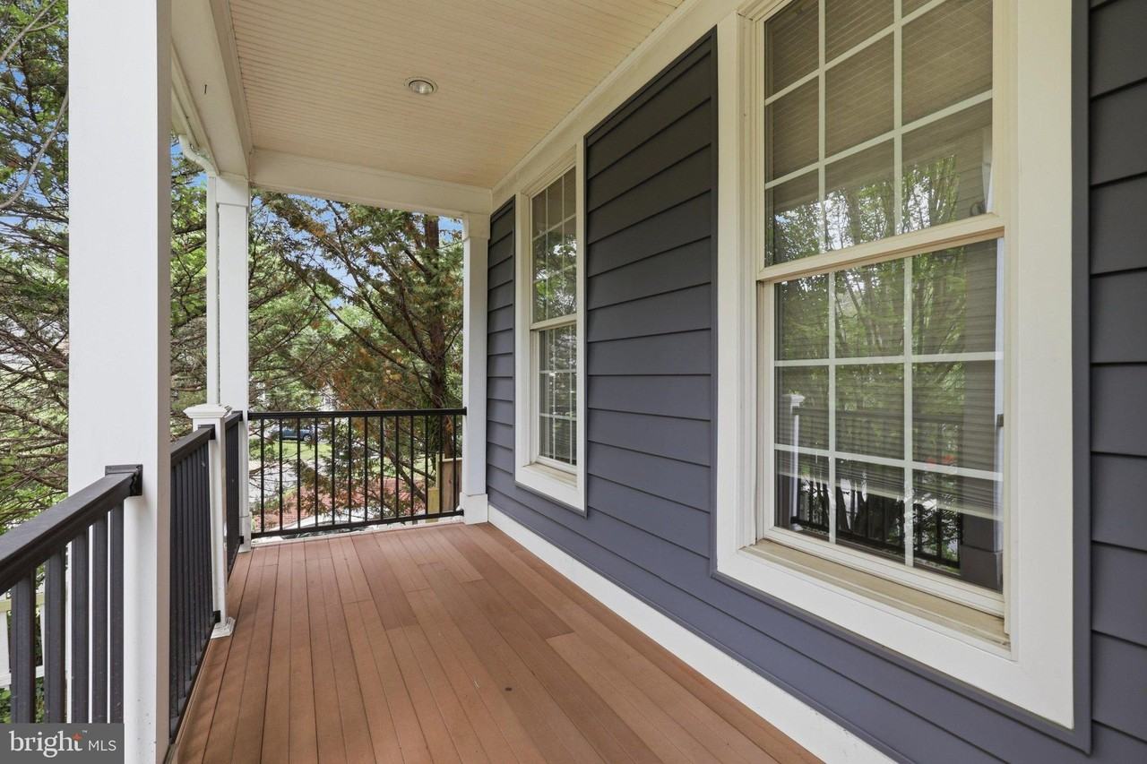 809 N Buchanan St - Photo 5 of 40