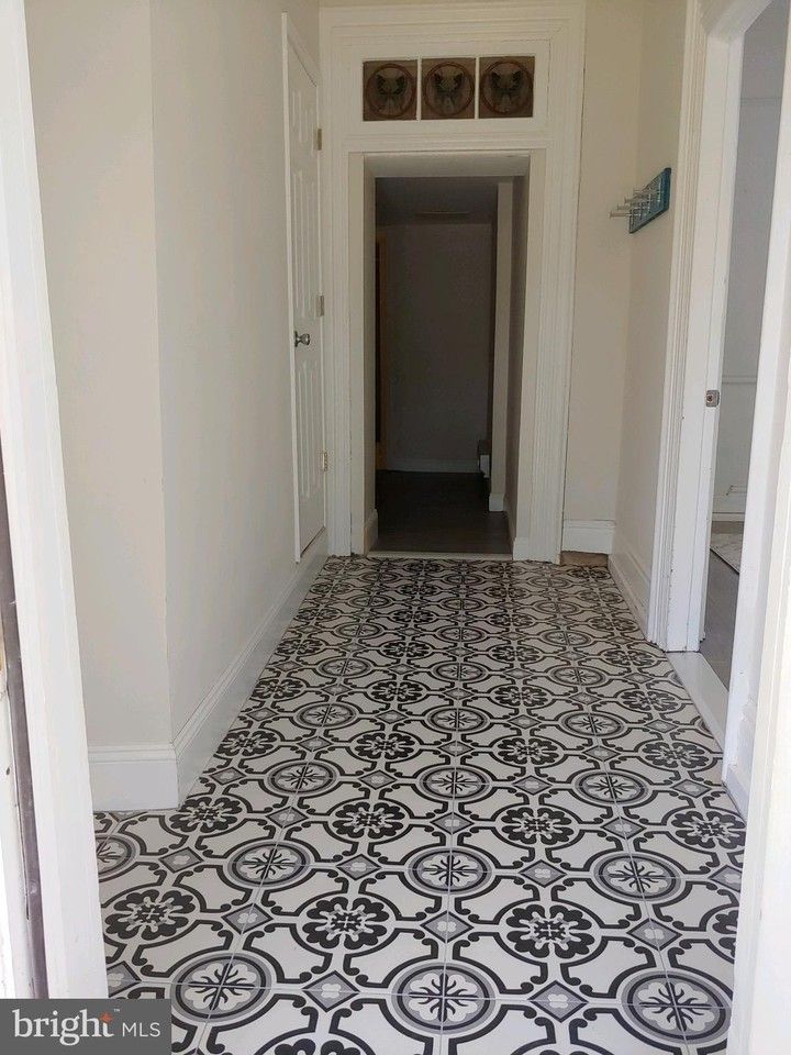 113 E Main St #1 - Photo 3 of 8
