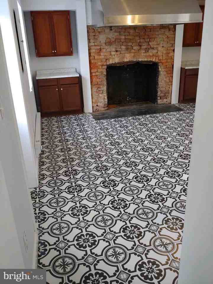 113 E Main St #1 - Photo 5 of 13