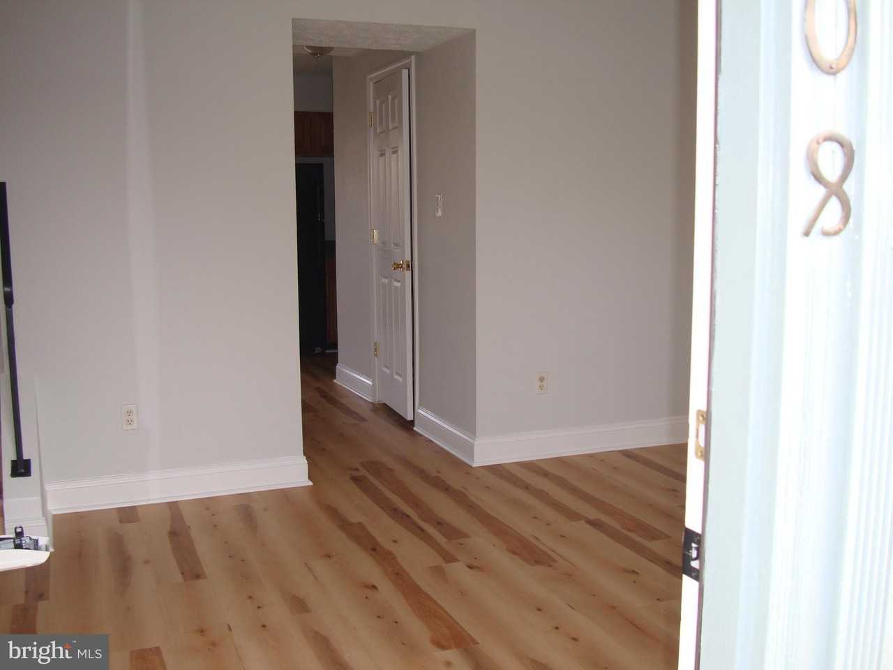 208 Moore Dr - Photo 2 of 20