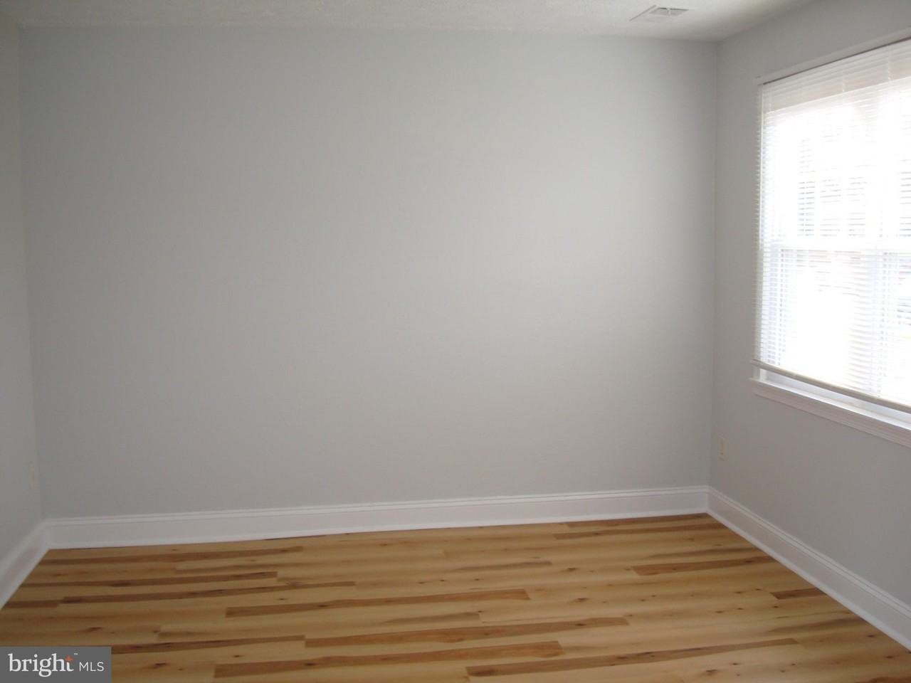 208 Moore Dr - Photo 6 of 20