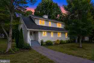 970 Lake Heritage Dr - Photo 1 of 1