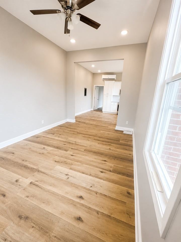 383 N Water Ave #2 - Photo 6 of 9