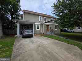 featured image of 1138 S Harrison St