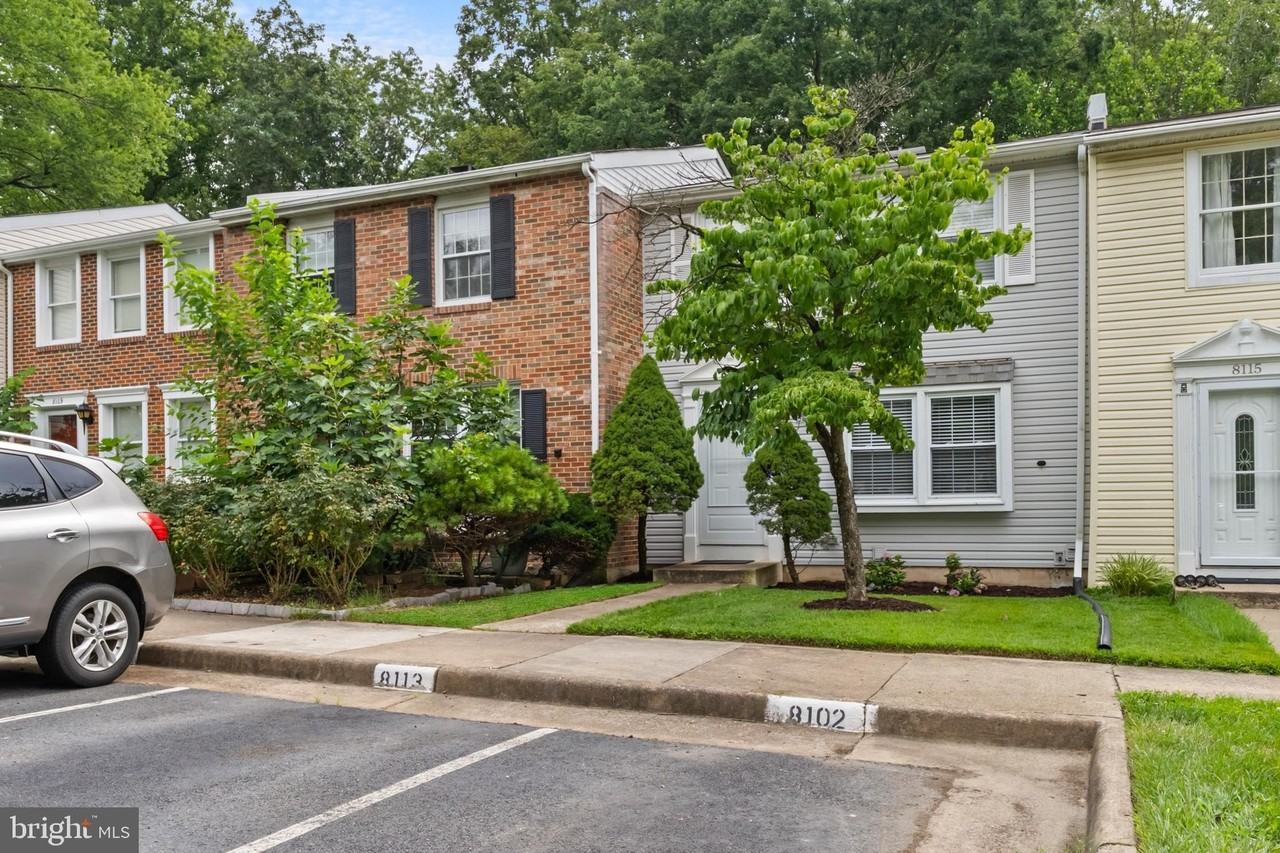 8113 Loving Forest Ct - Photo 6 of 48