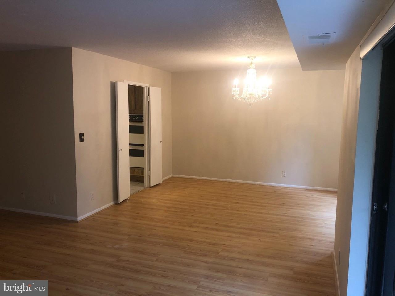 8370 Greensboro Dr #104 - Photo 5 of 16