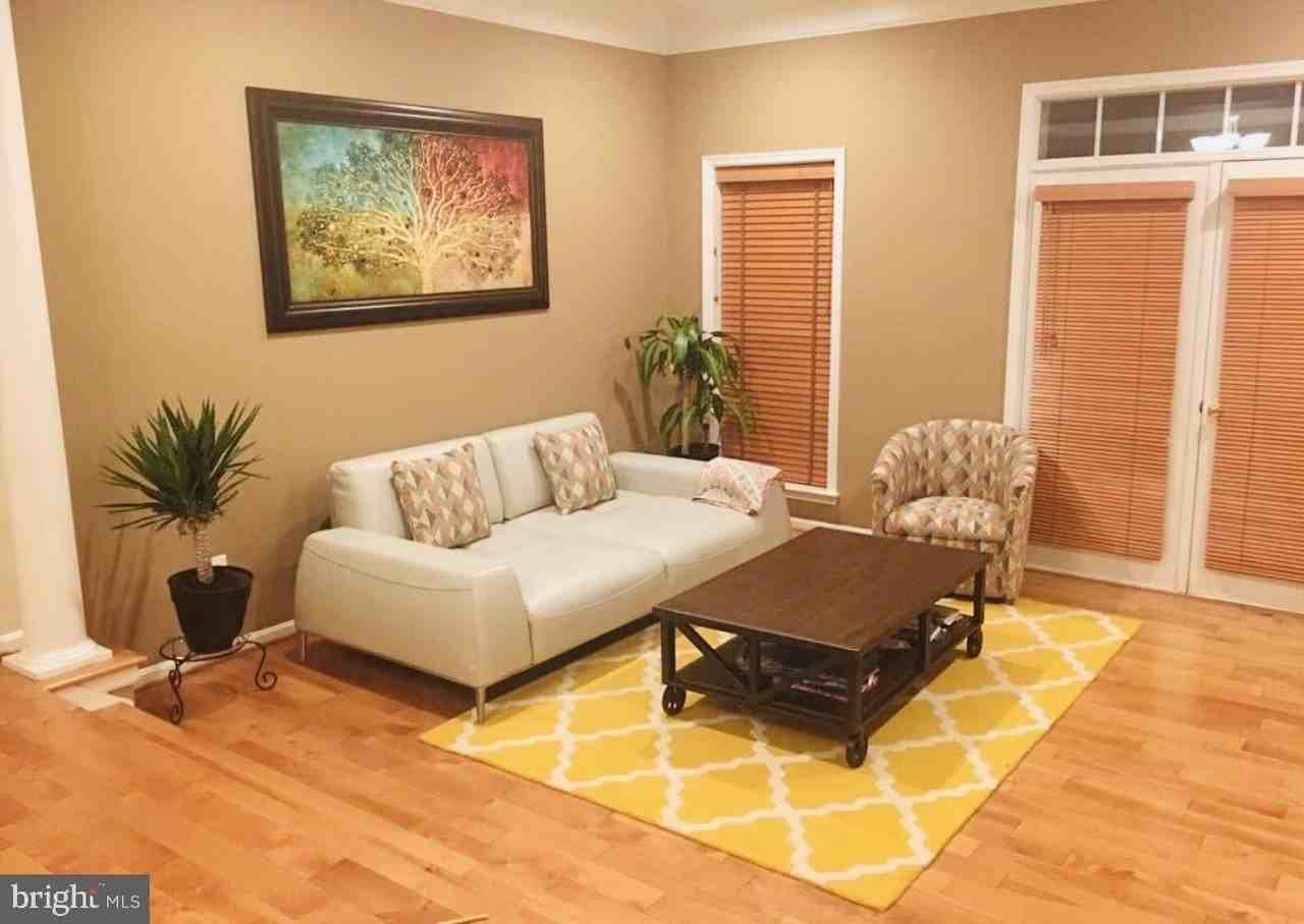 25137 Sodalite Sq - Photo 2 of 18