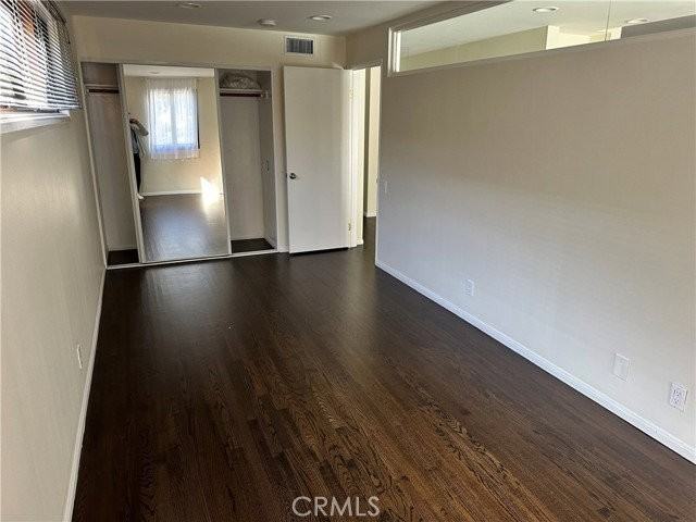 11336 Montana Ave - Photo 3 of 8