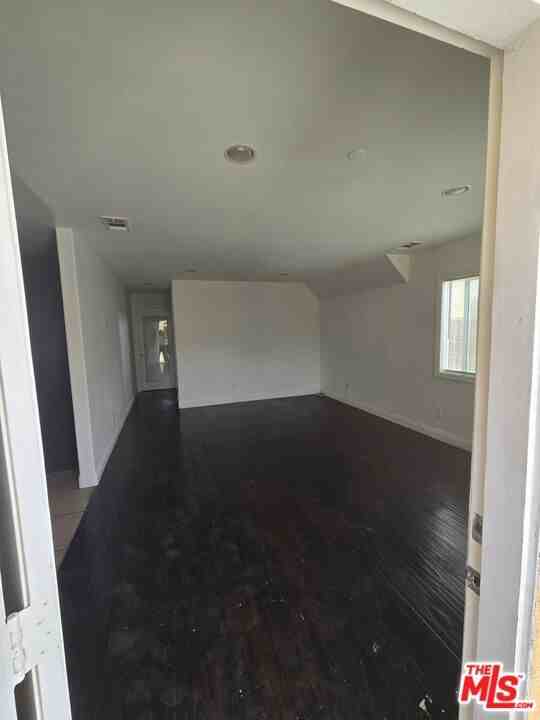 8822 Orchard Ave - Photo 3 of 8