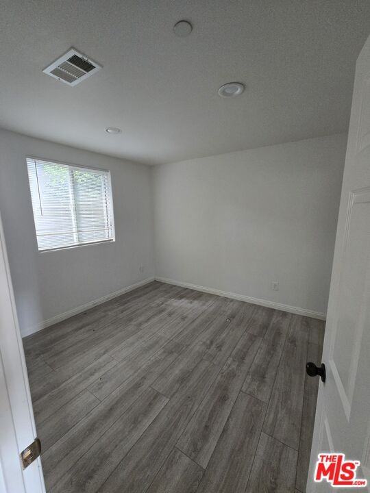 8822 Orchard Ave - Photo 7 of 8