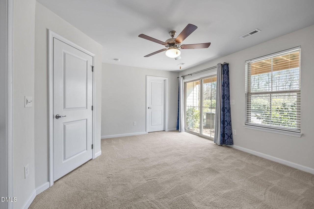 816 Channing Park Cir - Photo 6 of 44