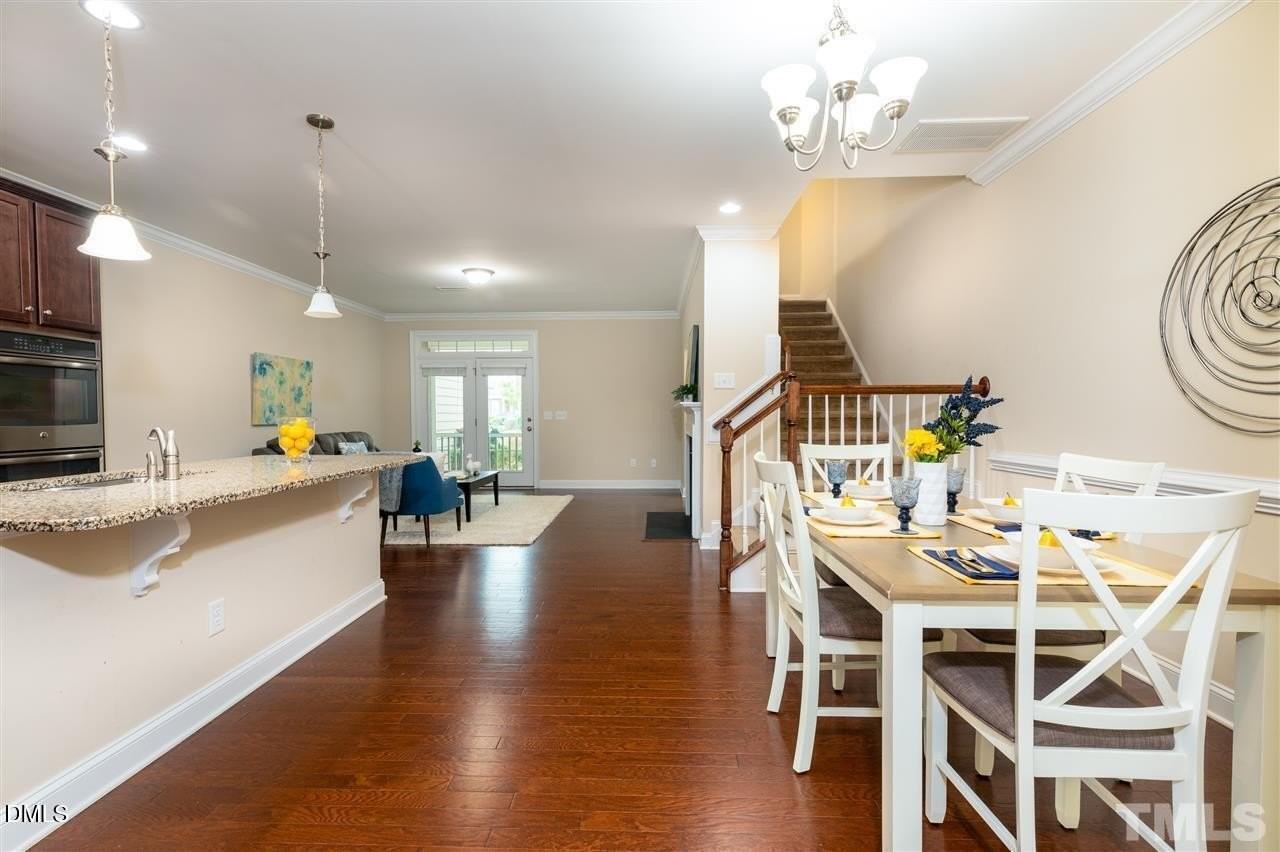 4015 Overcup Oak Ln - Photo 2 of 17