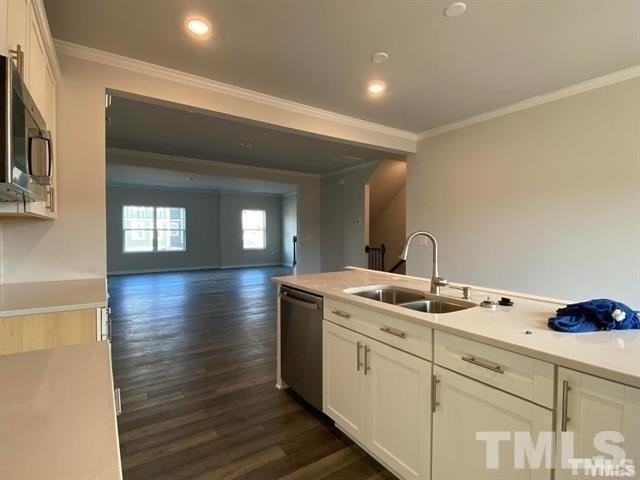 609 Gimari Dr - Photo 3 of 16