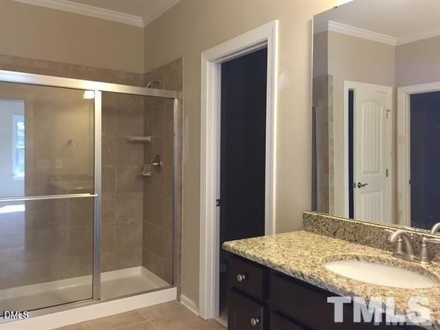 425 Daylin Dr - Photo 5 of 6