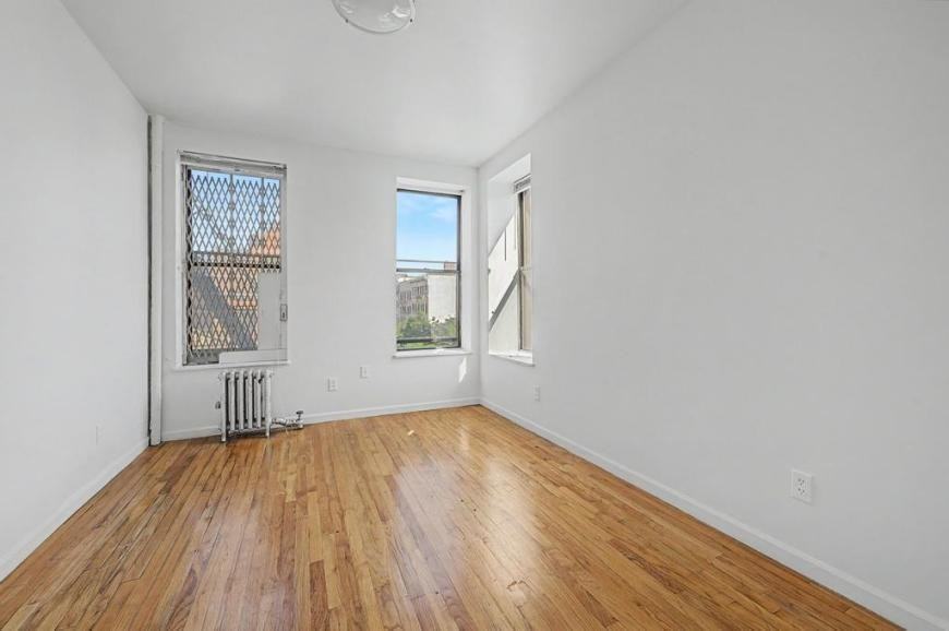 53 2nd Ave - Photo 5 of 9