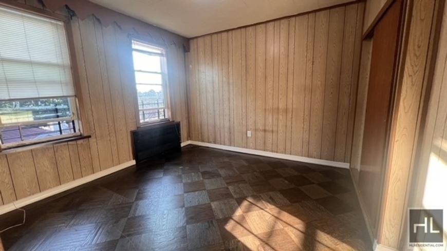 2088 Utica Ave - Photo 4 of 10