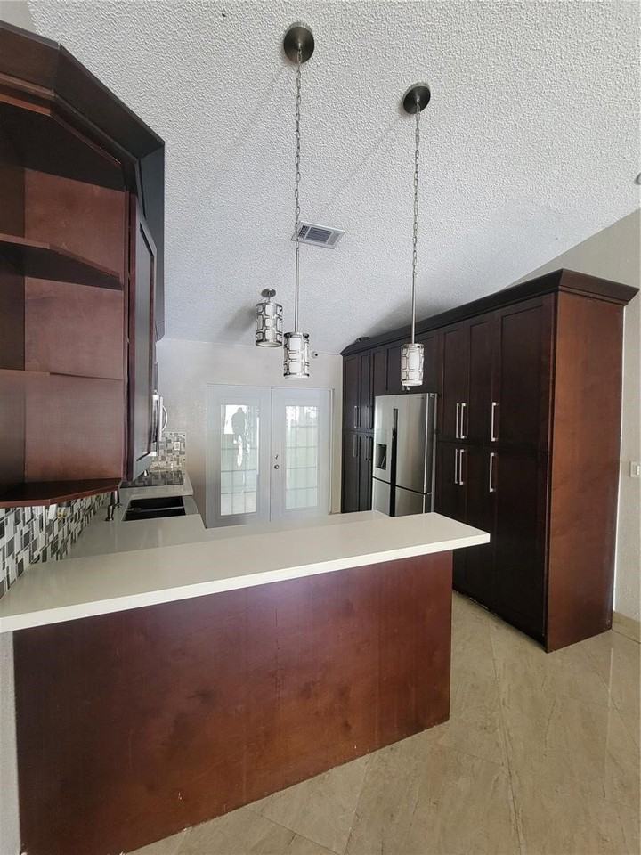 7191 W 24th Ave - Photo 2 of 8