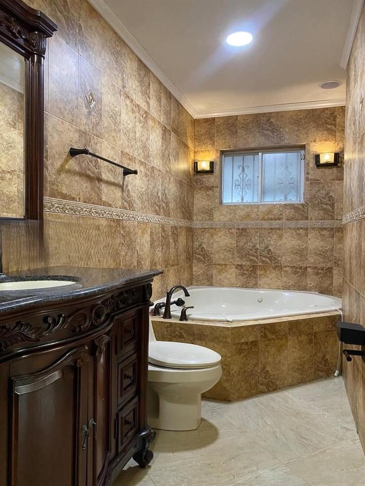 7191 W 24th Ave - Photo 5 of 8