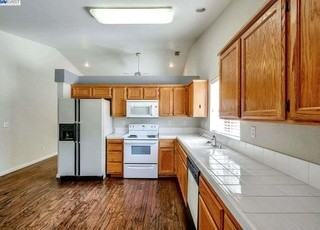 509 Saddleback Cir #1 - Photo 7 of 36