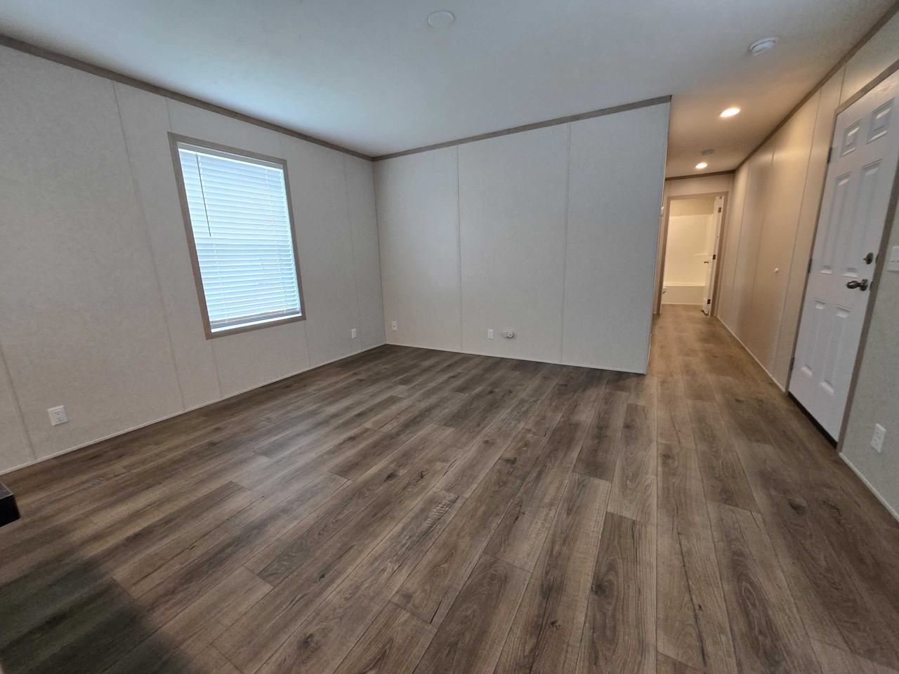 52885 Van Buren Ct #288 - Photo 5 of 30
