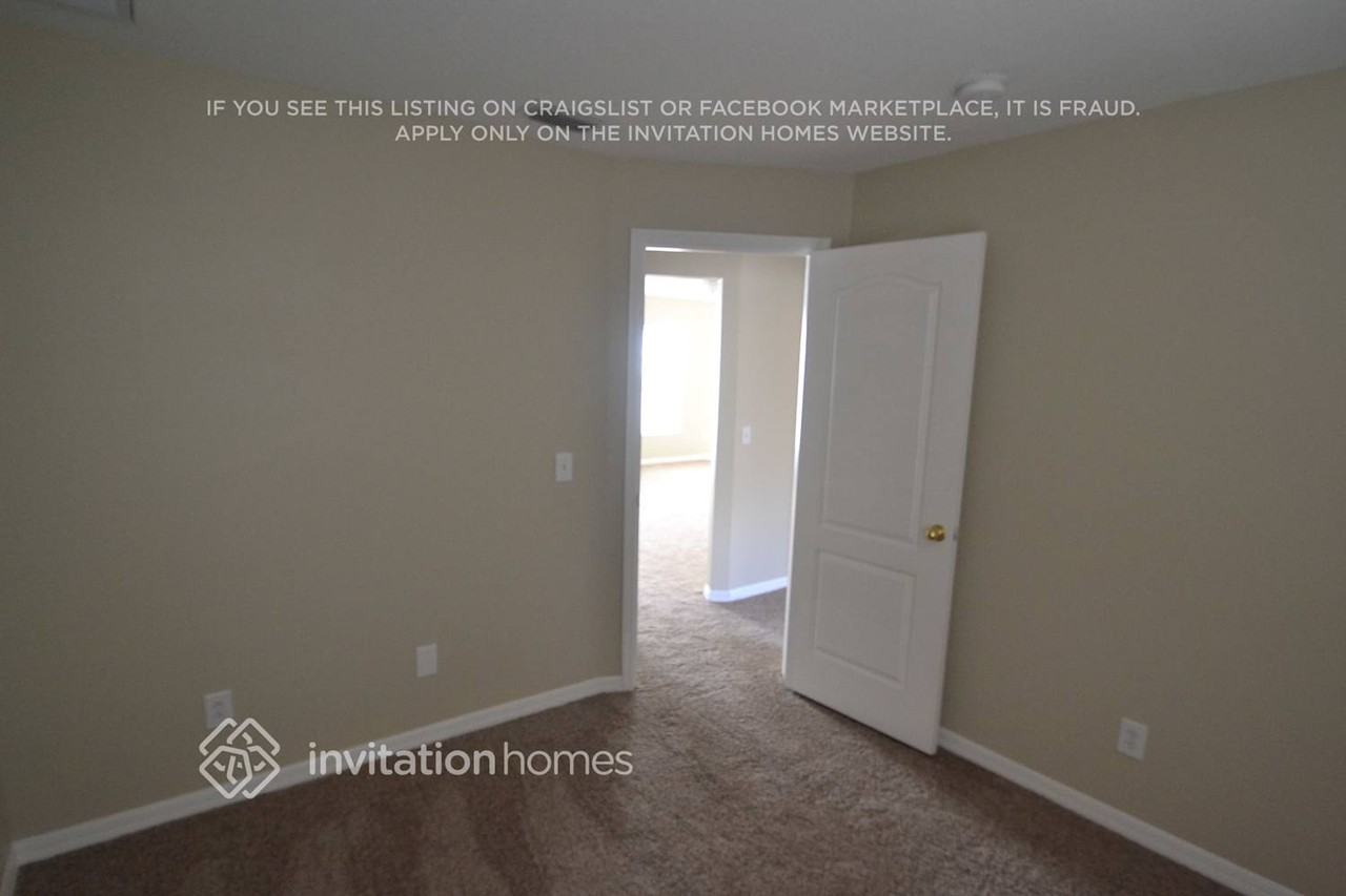 7108 Kendall Heath Way - Photo 7 of 16