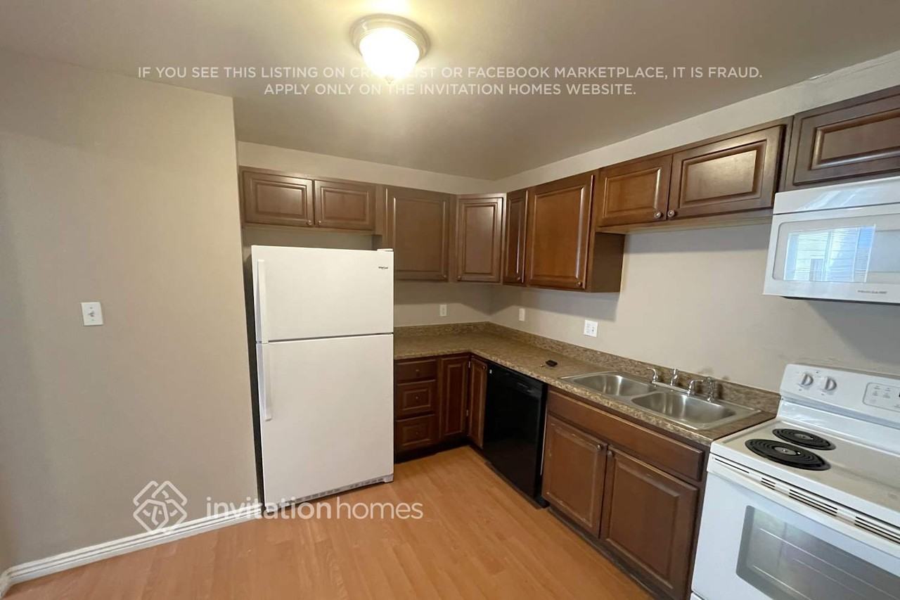 1640 Ruth Dr - Photo 5 of 21