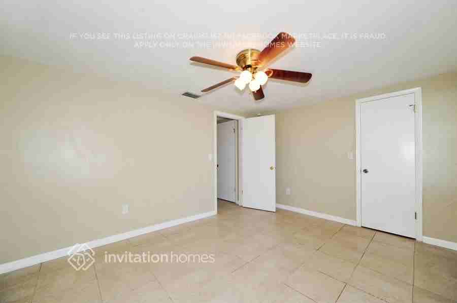 3910 Glissade Dr - Photo 7 of 16
