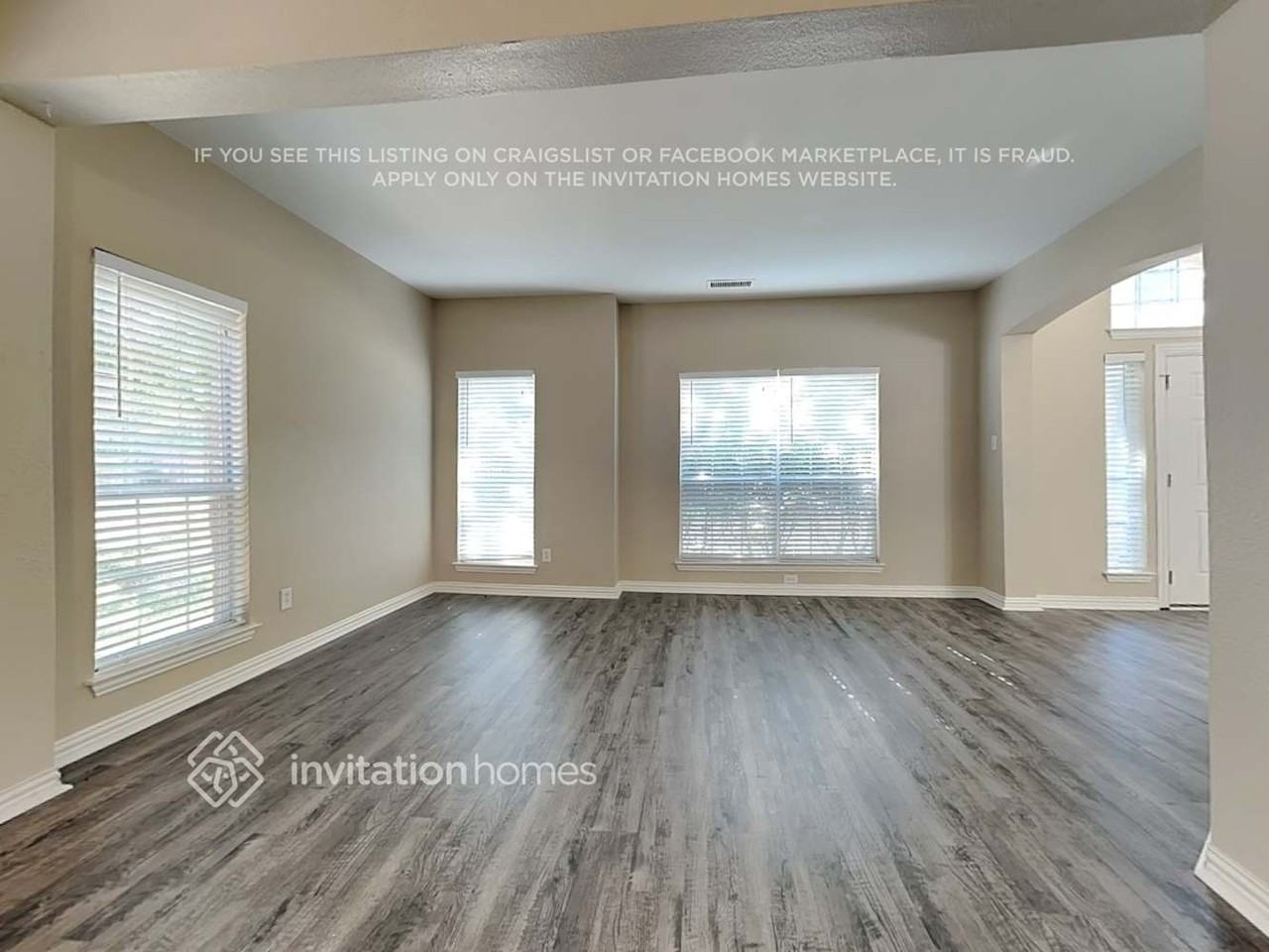 1413 Ridge Meadow Dr - Photo 4 of 25
