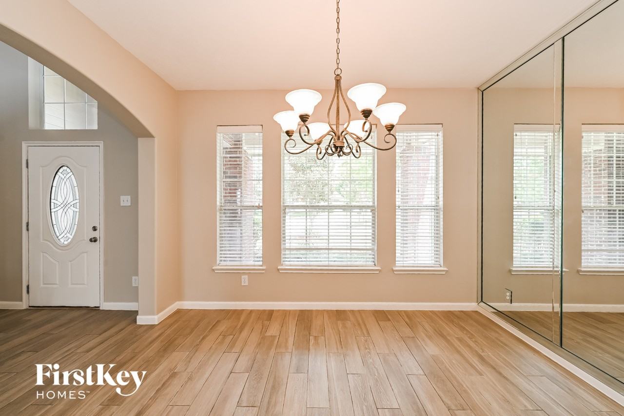 13803 Turning Spring Ln - Photo 6 of 15