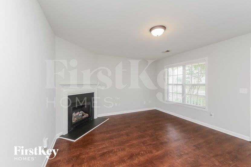 5849 Bushberry Ct - Photo 5 of 16