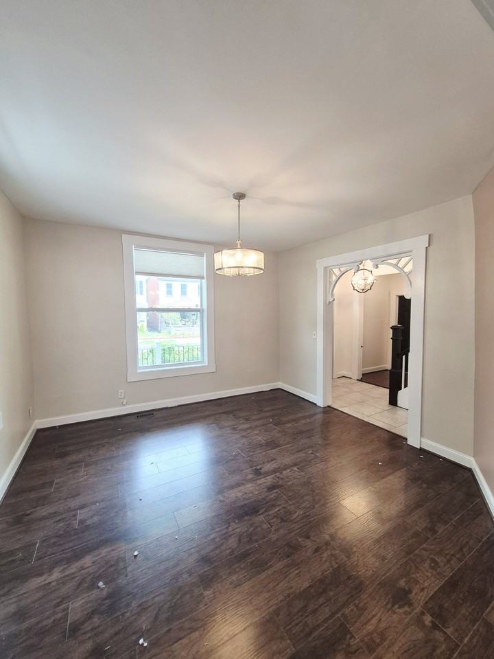 711 Arnold Ave #1 - Photo 5 of 46