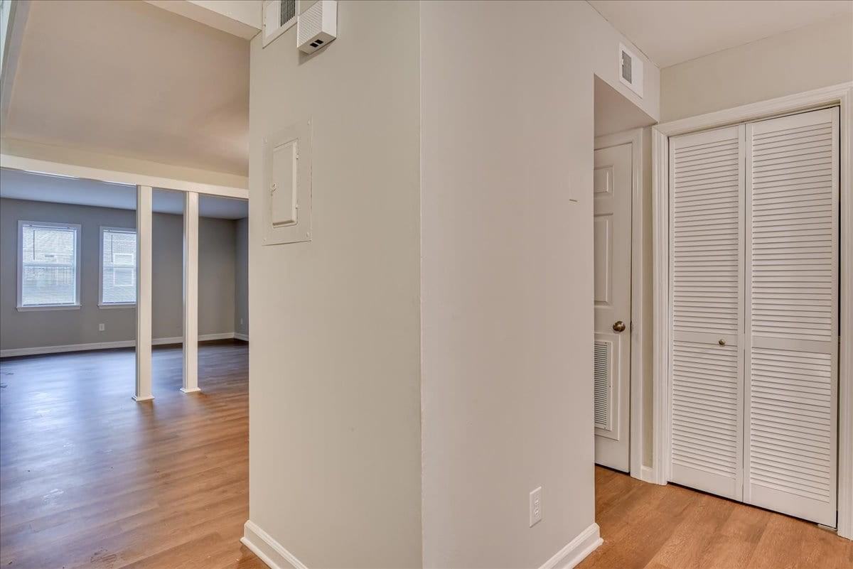 305 Telfair St #1 - Photo 5 of 25