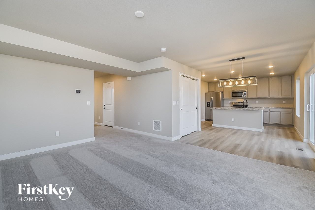 6920 Akela Ln - Photo 3 of 15