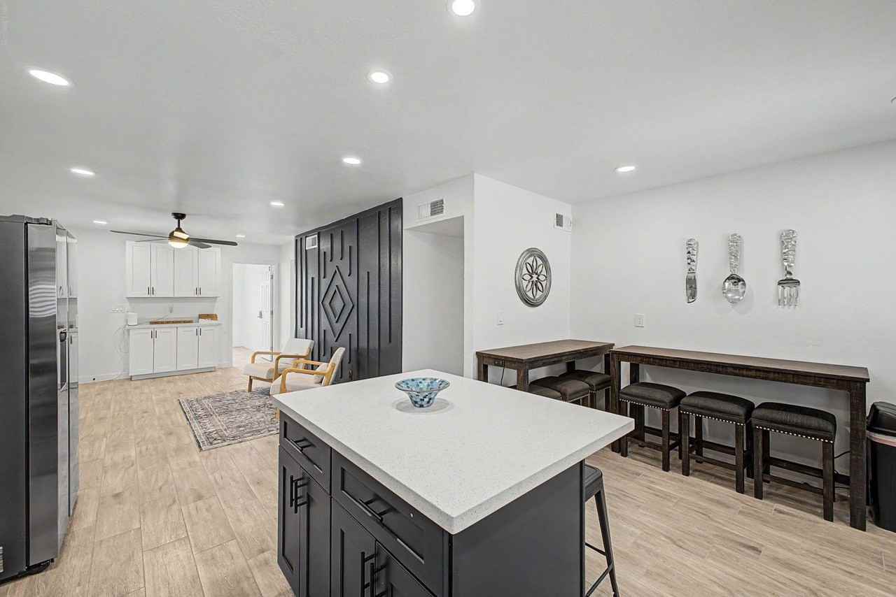 E Edgewood Ave - Photo 4 of 25