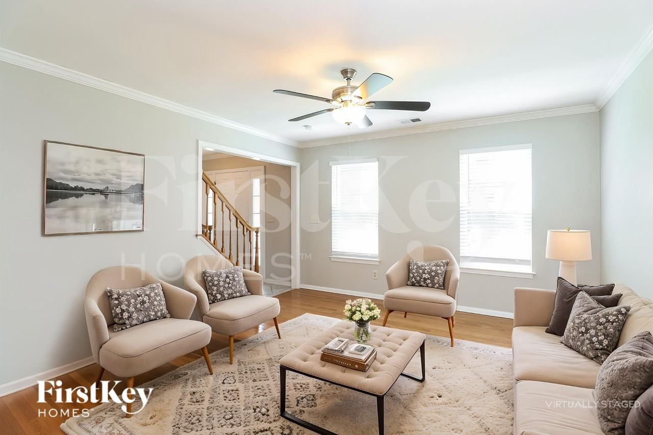 1302 Sweetgum Ln - Photo 4 of 19