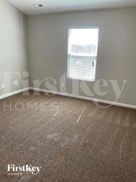 2937 Patishall Ln - Photo 7 of 10