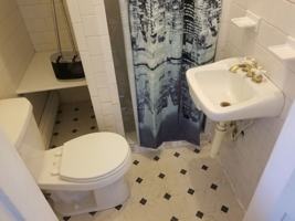 featured image of 35 Pearl St #3