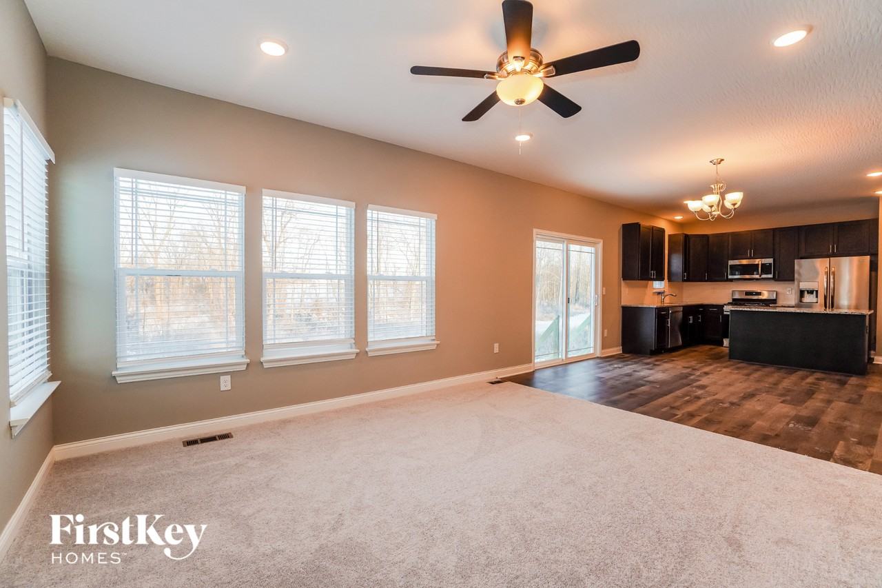 1903 Ream Dr - Photo 4 of 15