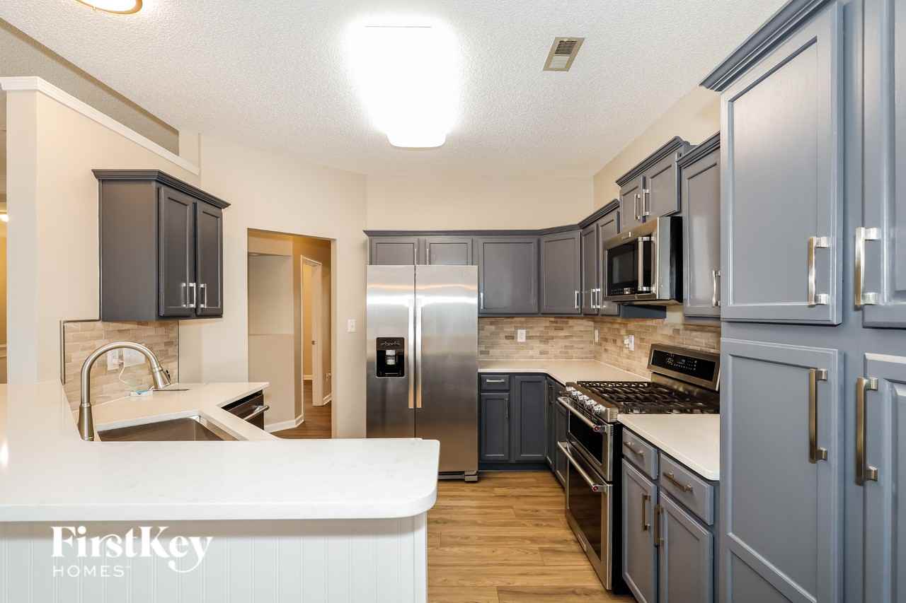 13333 Woodland Farm Dr - Photo 5 of 15