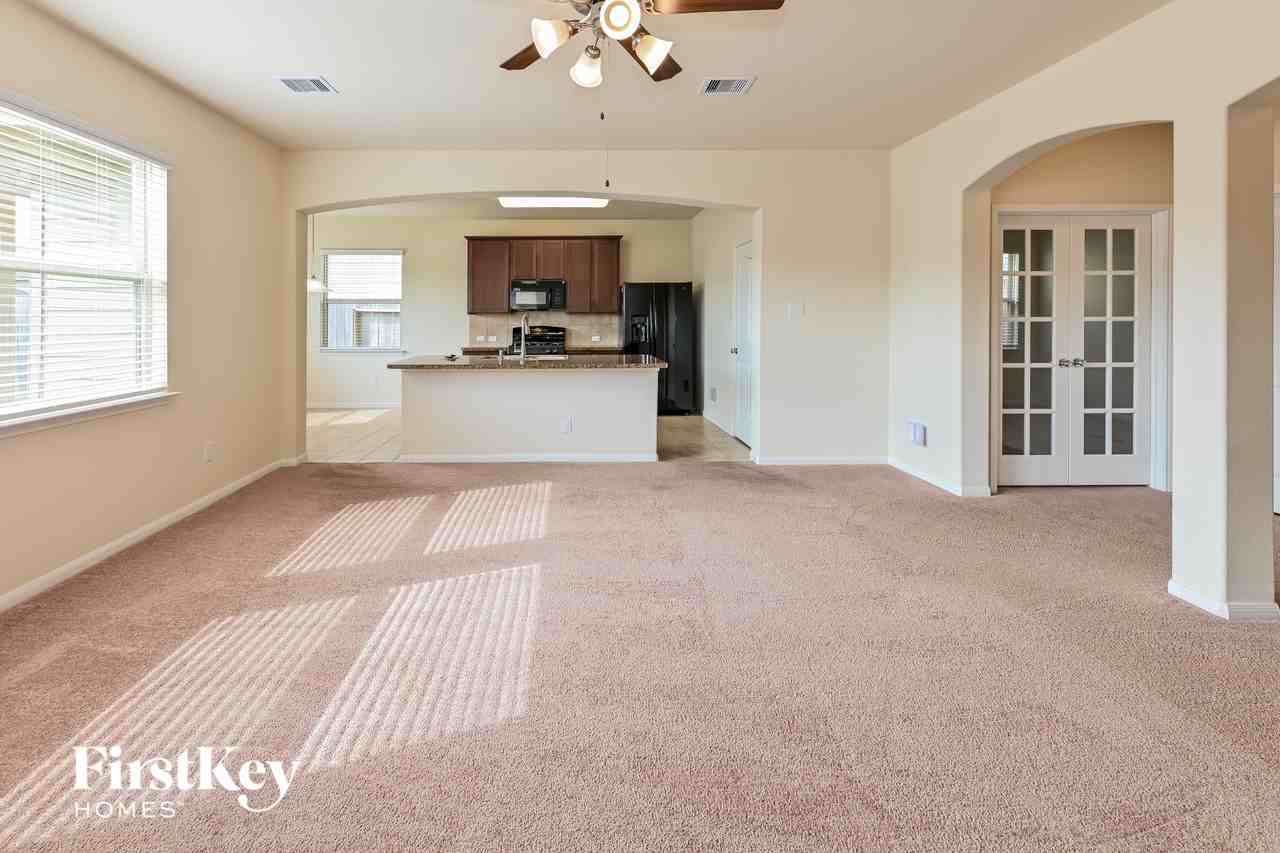 10502 Lake Of The Ozarks Dr - Photo 4 of 15
