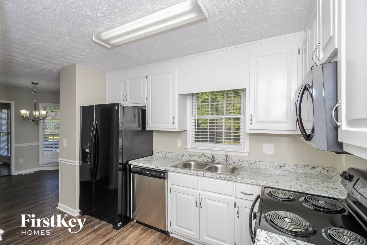 4740 Govanett Rd - Photo 6 of 15